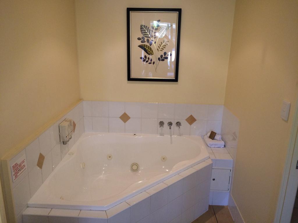 Cotswold Motor Inn Toowoomba Zewnętrze zdjęcie