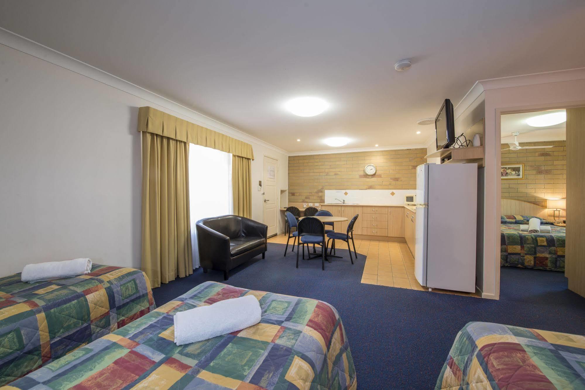 Cotswold Motor Inn Toowoomba Zewnętrze zdjęcie